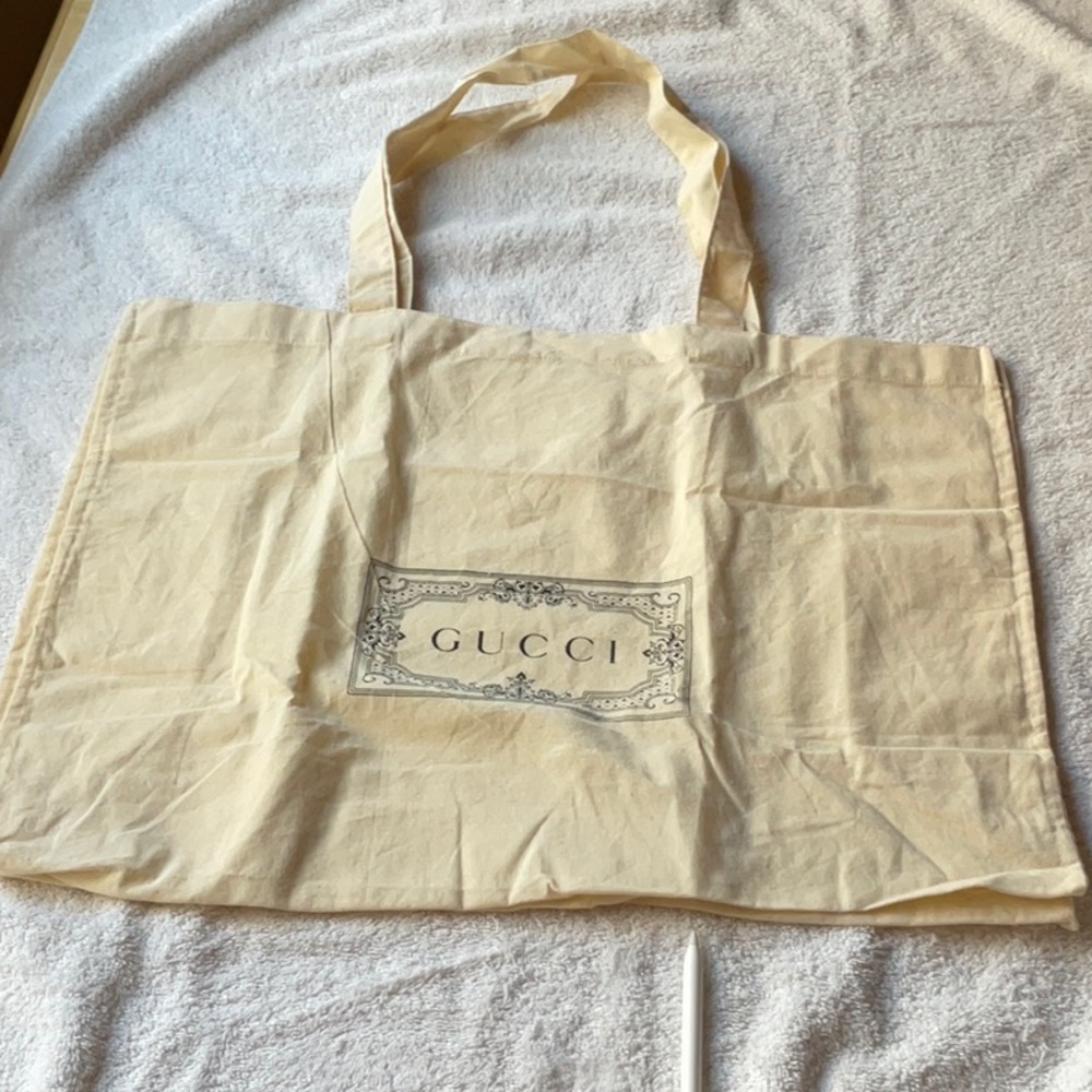 🛍 GUCCI CANVAS SHOPPING TOTE 🛍